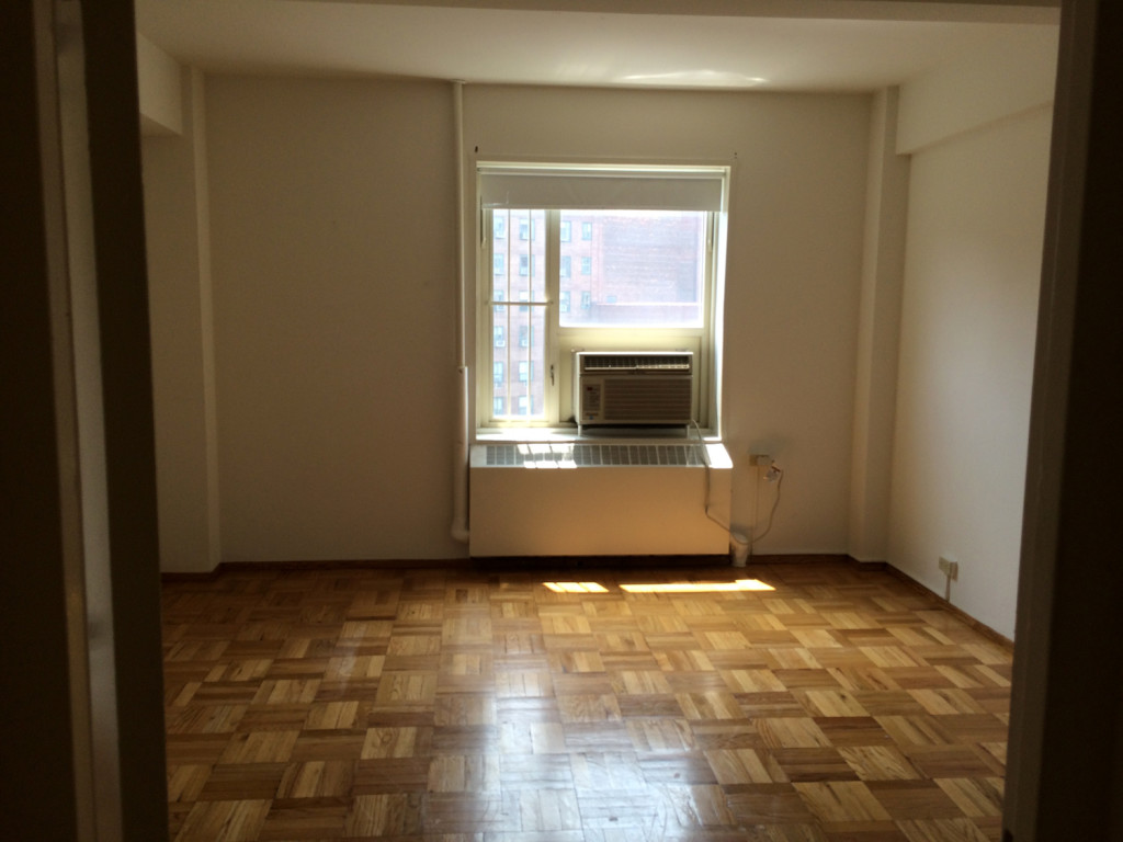 Bedroom Studio 601 E - BORBAY Bedroom Studio 601 E