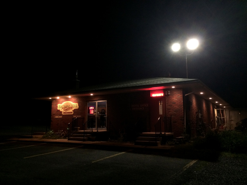 Browns Hill Tavern PA - BORBAY Browns Hill Tavern PA