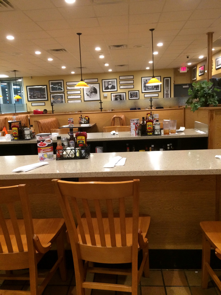 Fried Chicken Outside of Chicago - BORBAY Fried Chicken Outside of Chicago