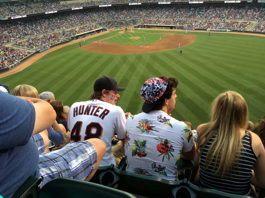Twins Game We Left Too Early - BORBAY Twins Game We Left Too Early