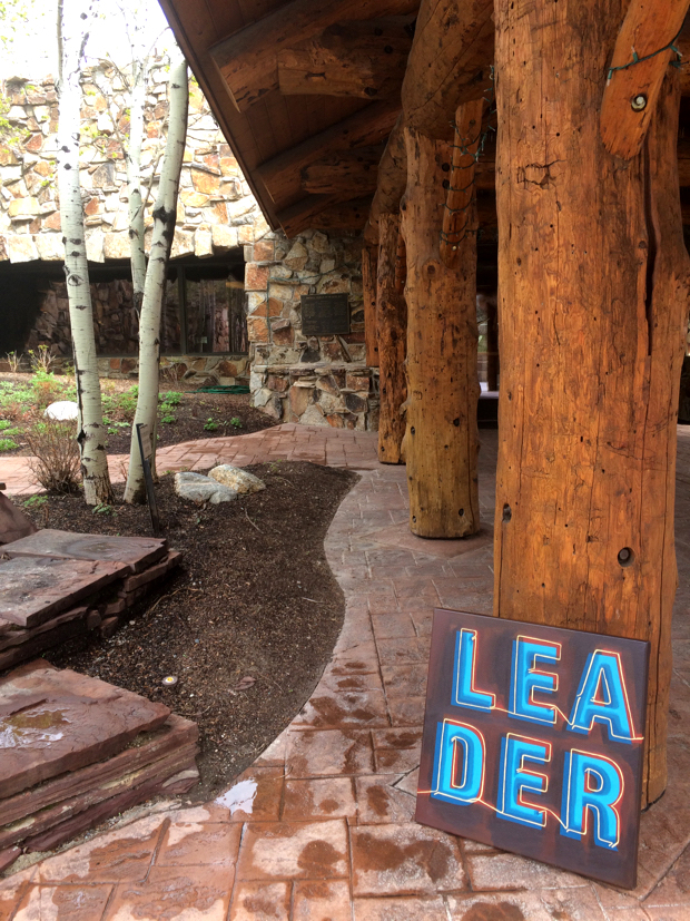 Borbay's Leader Painting at the National Museum of Wildlife Art - BORBAY Borbay's Leader Painting at the National Museum of Wildlife Art